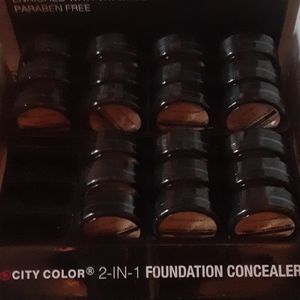 Medium to full coverage Foundation concealer